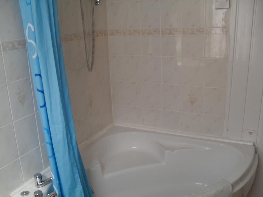 Отель Delamere 3*